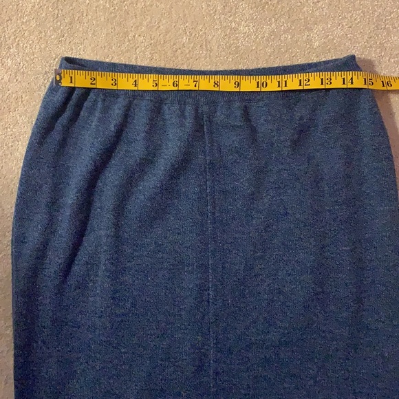 Lucia Knit Skirt - Picture 5 of 7